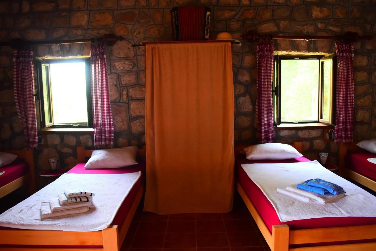 Rent House Orahovo Villa Virpazar Luaran gambar